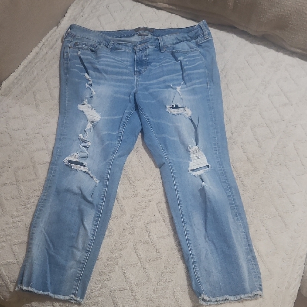 Torrid Womens Vintage Stretch Boyfriend Crop Jeans Light Blue Distressed Size 18